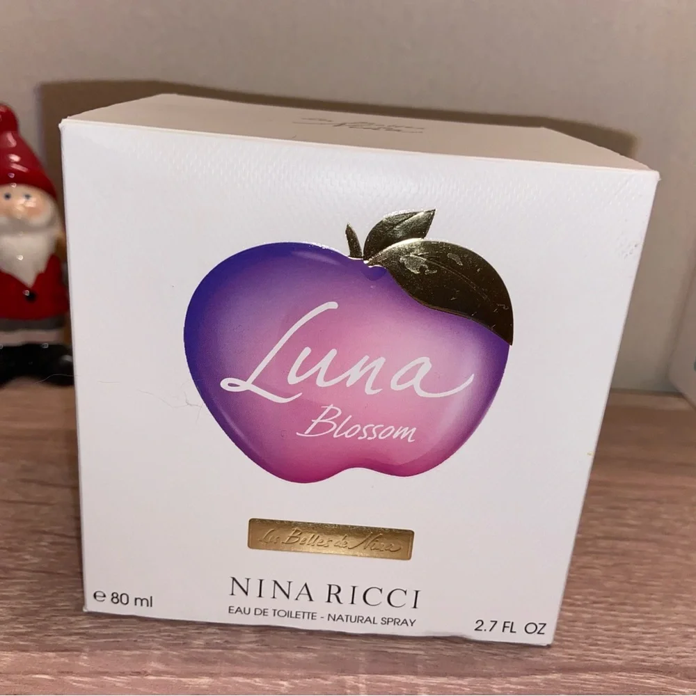 Nina Ricci Luna Blossom - Picture 5 of 7